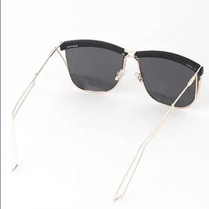 Malibu Sunglasses • Black Lenses